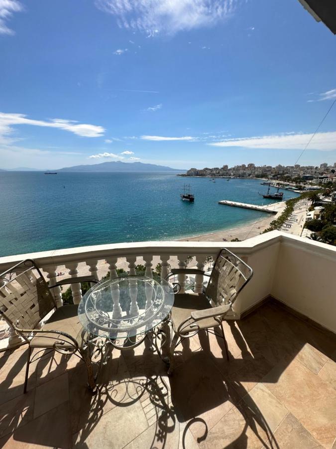 Monte Cristo Hotel With Rooftop Pool Saranda Kültér fotó